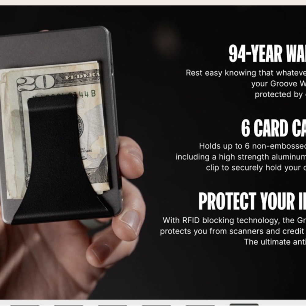Sleek Black Groove Wallet with Money Clip